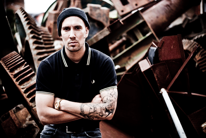 Phrase_SteelYard_PressShot_01web