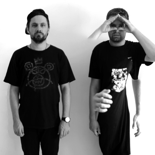 artworks-000076220875-r5sdzw-t500x500