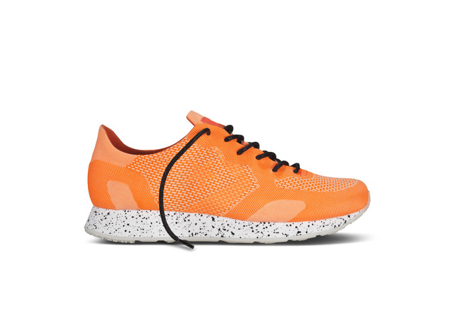 Converse_CONS_Auckland_Racer_Engineered_Fiery_Coral_32441
