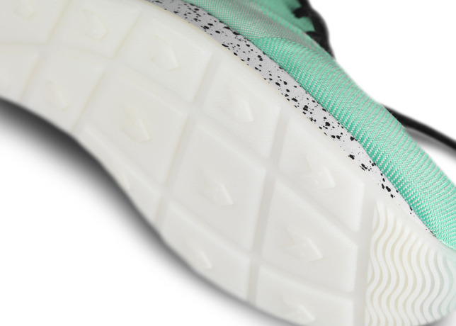 Converse_CONS_Auckland_Racer_Engineered_Outsole_32444